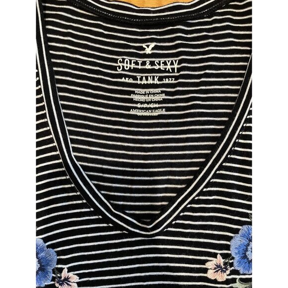 American Eagle Womens Soft & Sexy Floral Striped Tank Size S Flowy Dark Fairy‎ - Picture 7 of 12